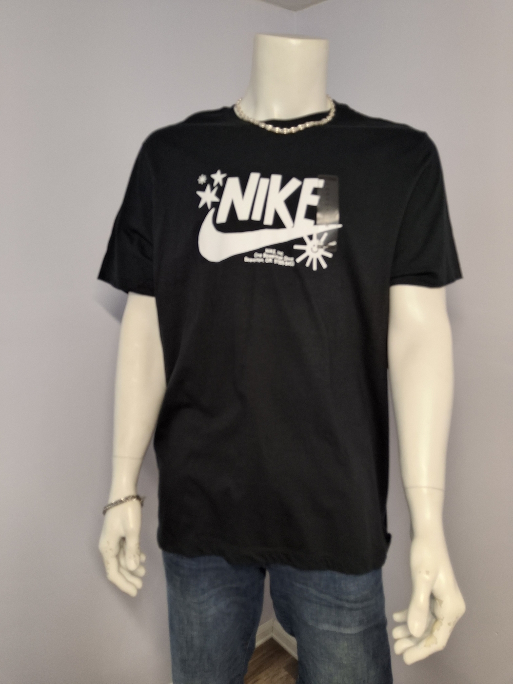 Nike The Nike Tee Men's XL Black Graphic Logo Crew Neck Short Sleeve Cotton Tee